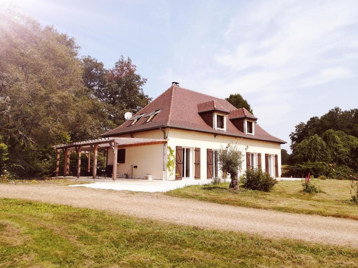 Le Gite Du Parc La Coquille Экстерьер фото